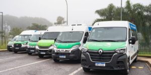 Itaipu entrega 18 vans a entidades sociais do Paraná e MS