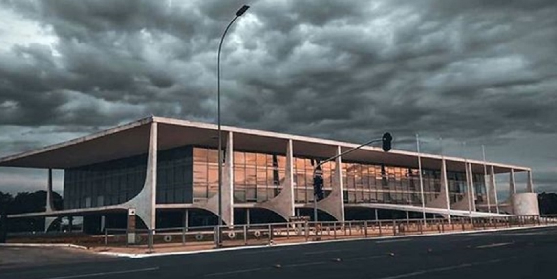 Grupo nazista tinha planta do Planalto e planejava bombas em debate