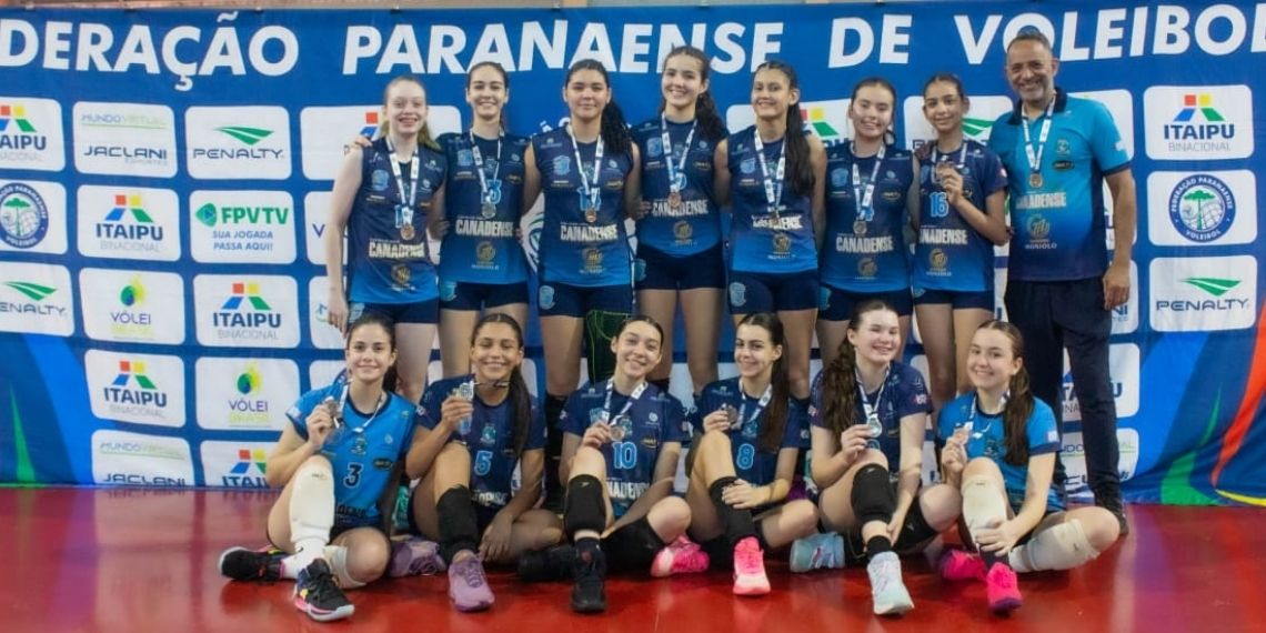 Foz conquista 3º lugar no Regional Oeste Sub-15 de Vôlei