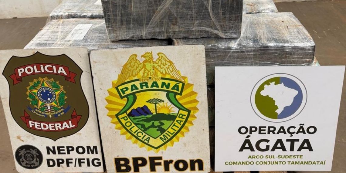 PF, PM e FAB apreendem 373 kg de maconha na fronteira com o Paraguai